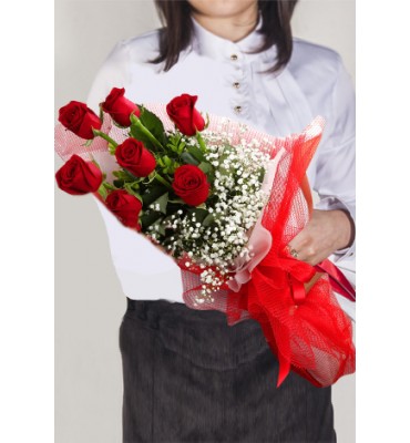 7 adet Kırmızı Gül Buketi